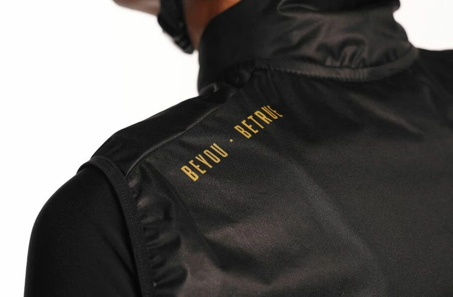 Gilet Imperméable Inverse Pure Noir 3 Gilet Imperméable Inverse Pure Noir – Image 3